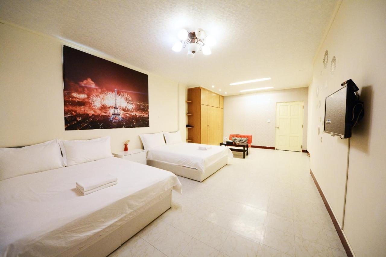 Ariyoshi Ya Appartement Tainan Buitenkant foto