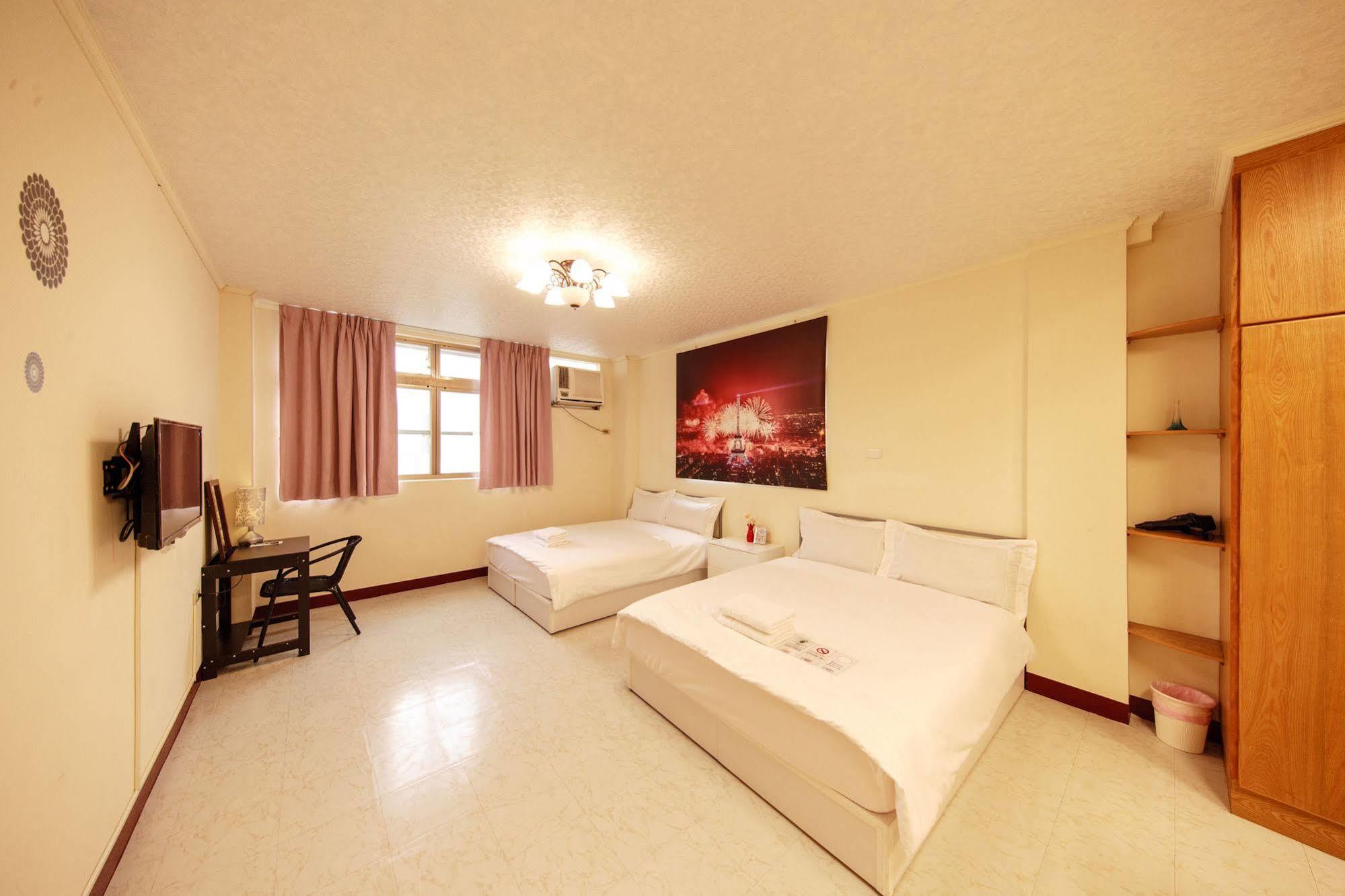 Ariyoshi Ya Appartement Tainan Buitenkant foto