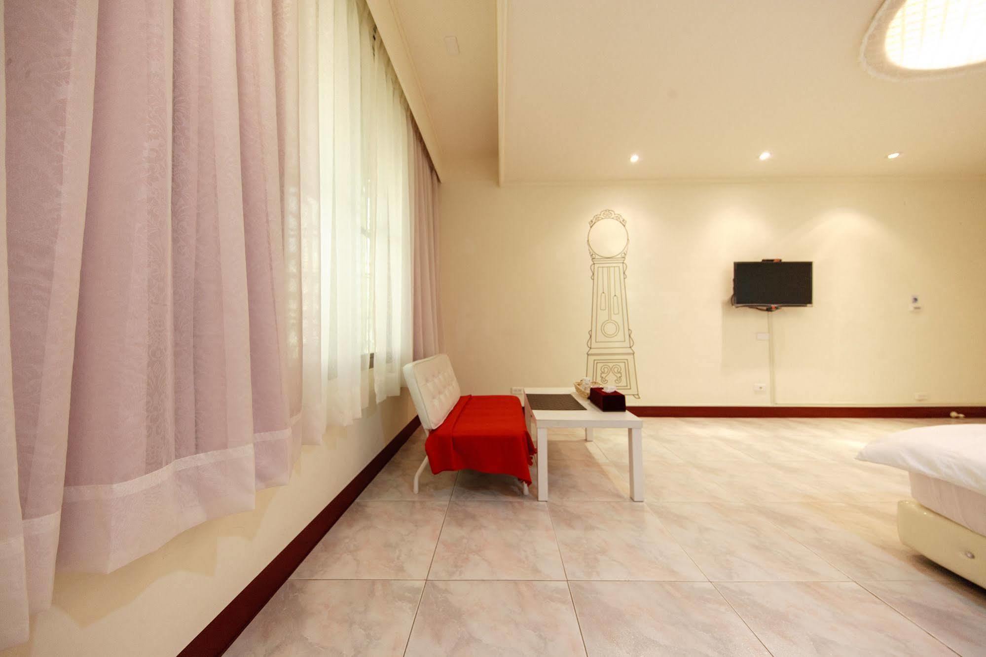Ariyoshi Ya Appartement Tainan Buitenkant foto